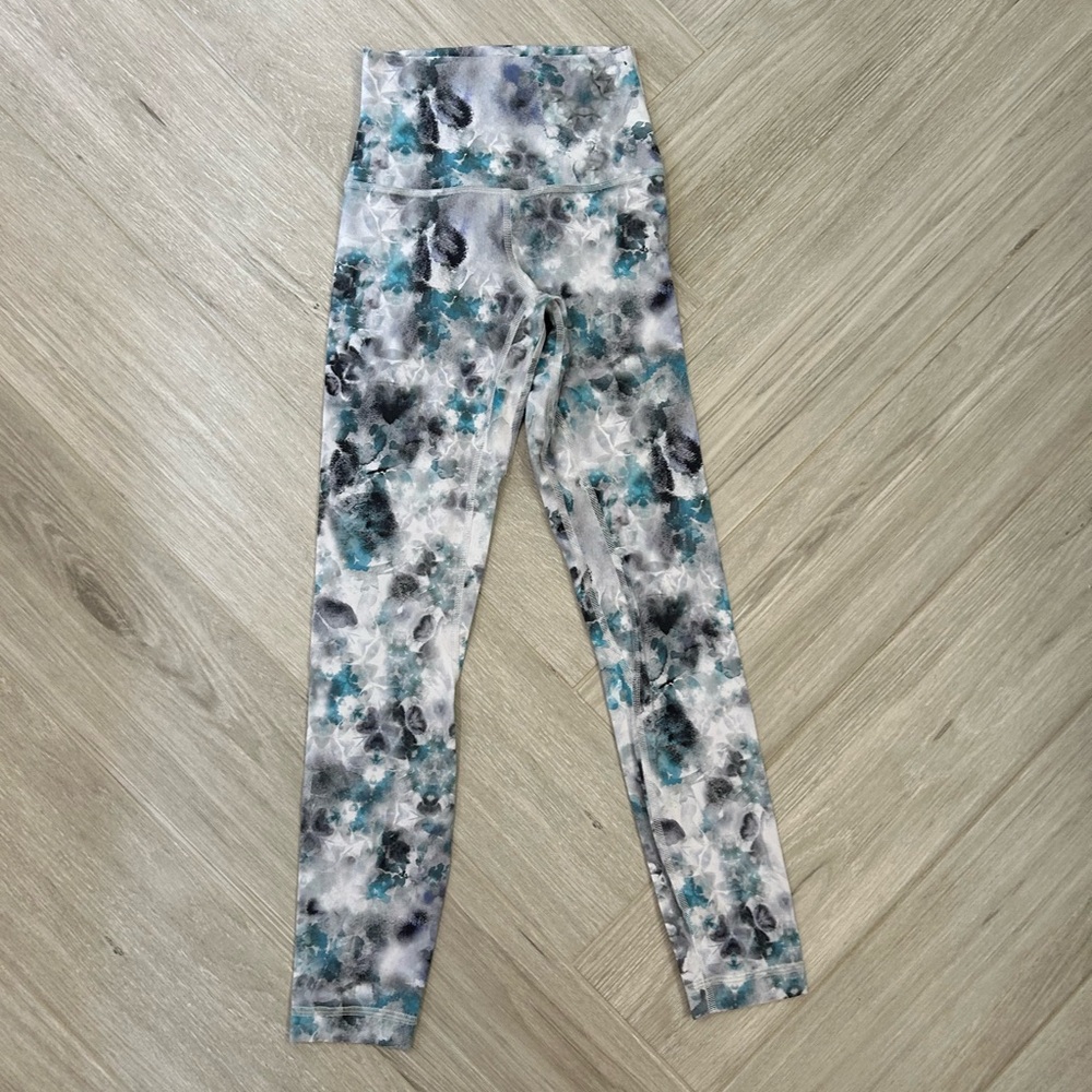 Lululemon Kaleidofloral Multi Leggings Size 0